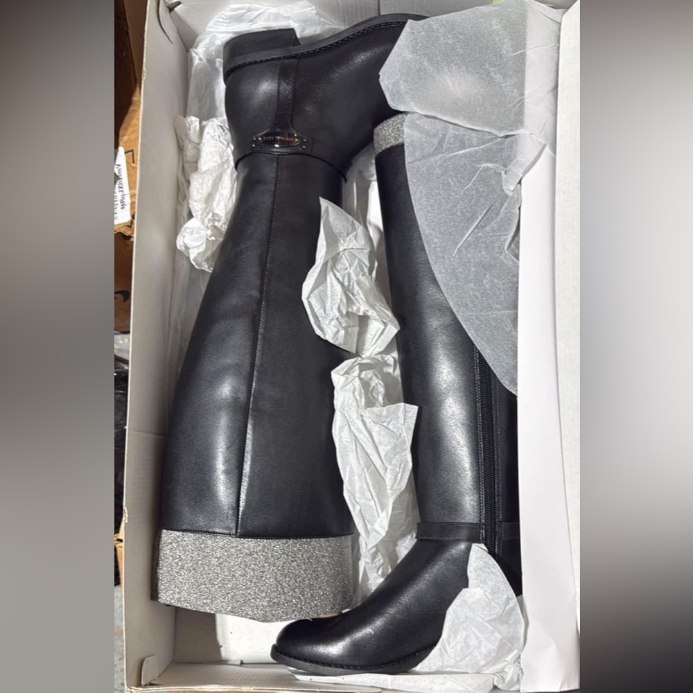 MICHAEL KORS Women's Finley Tall Riding Boots Black size 5.5M wide shaft